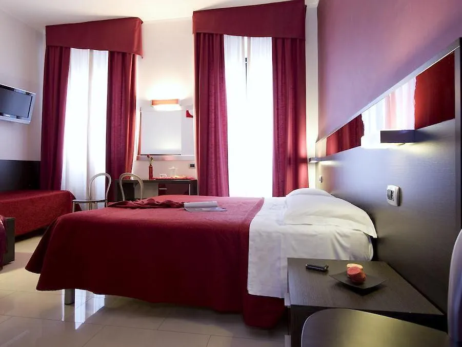 Hotel Ideale Milan 3*,